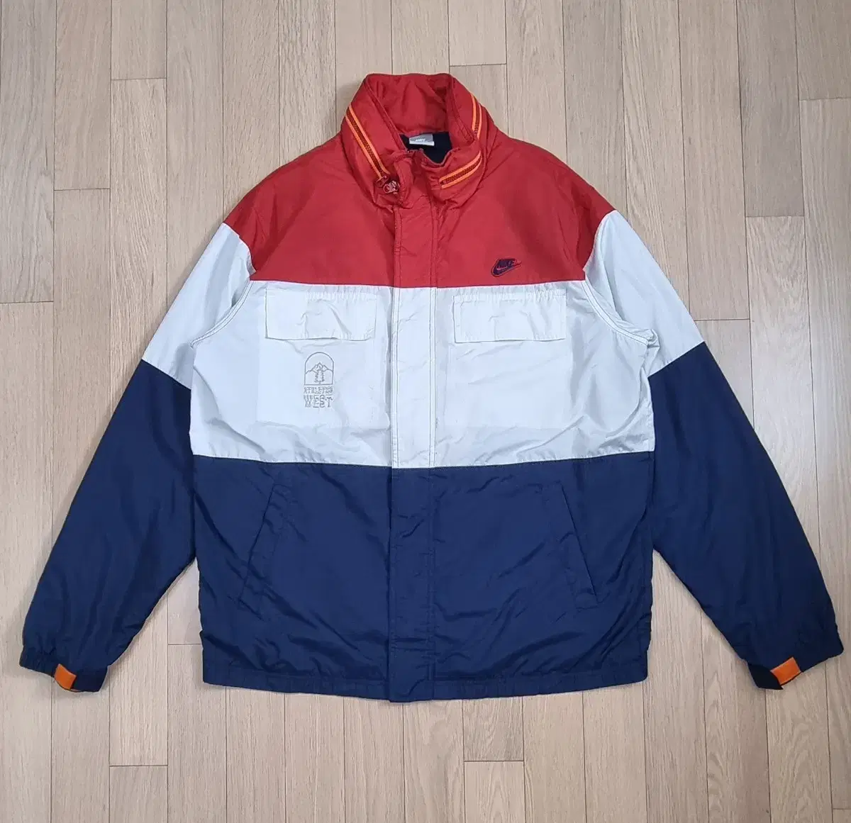 20s 나이키 X athletics west 바람막이 XL(105)_ 남